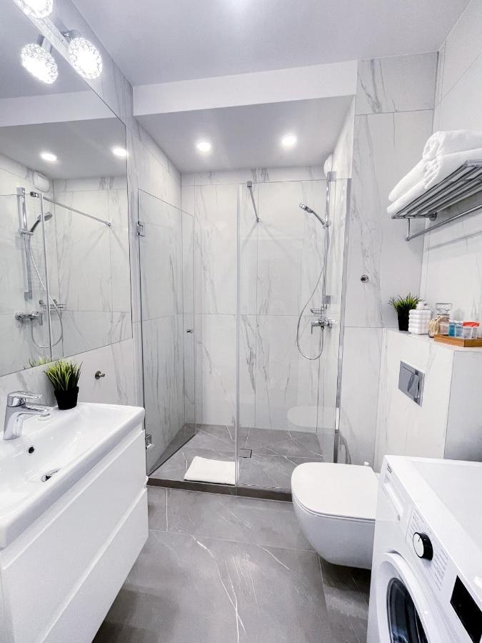 Warsaw Seasons By Alluxe Boutique Apartments المظهر الخارجي الصورة