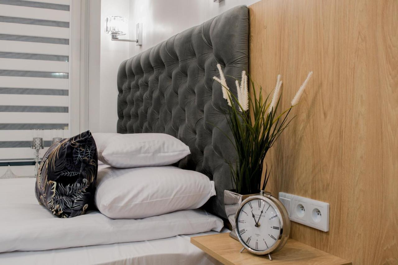 Warsaw Seasons By Alluxe Boutique Apartments المظهر الخارجي الصورة