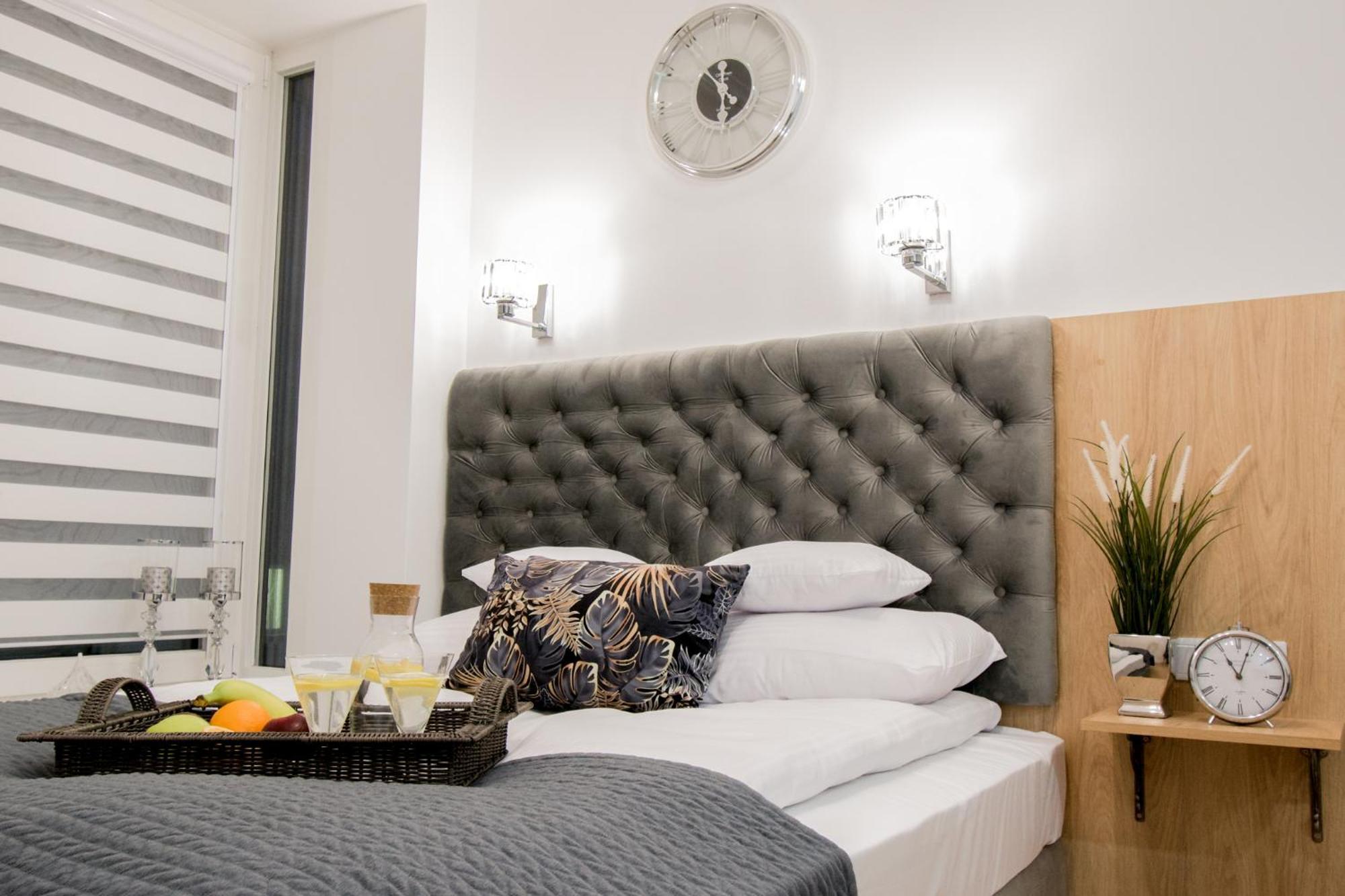Warsaw Seasons By Alluxe Boutique Apartments الغرفة الصورة