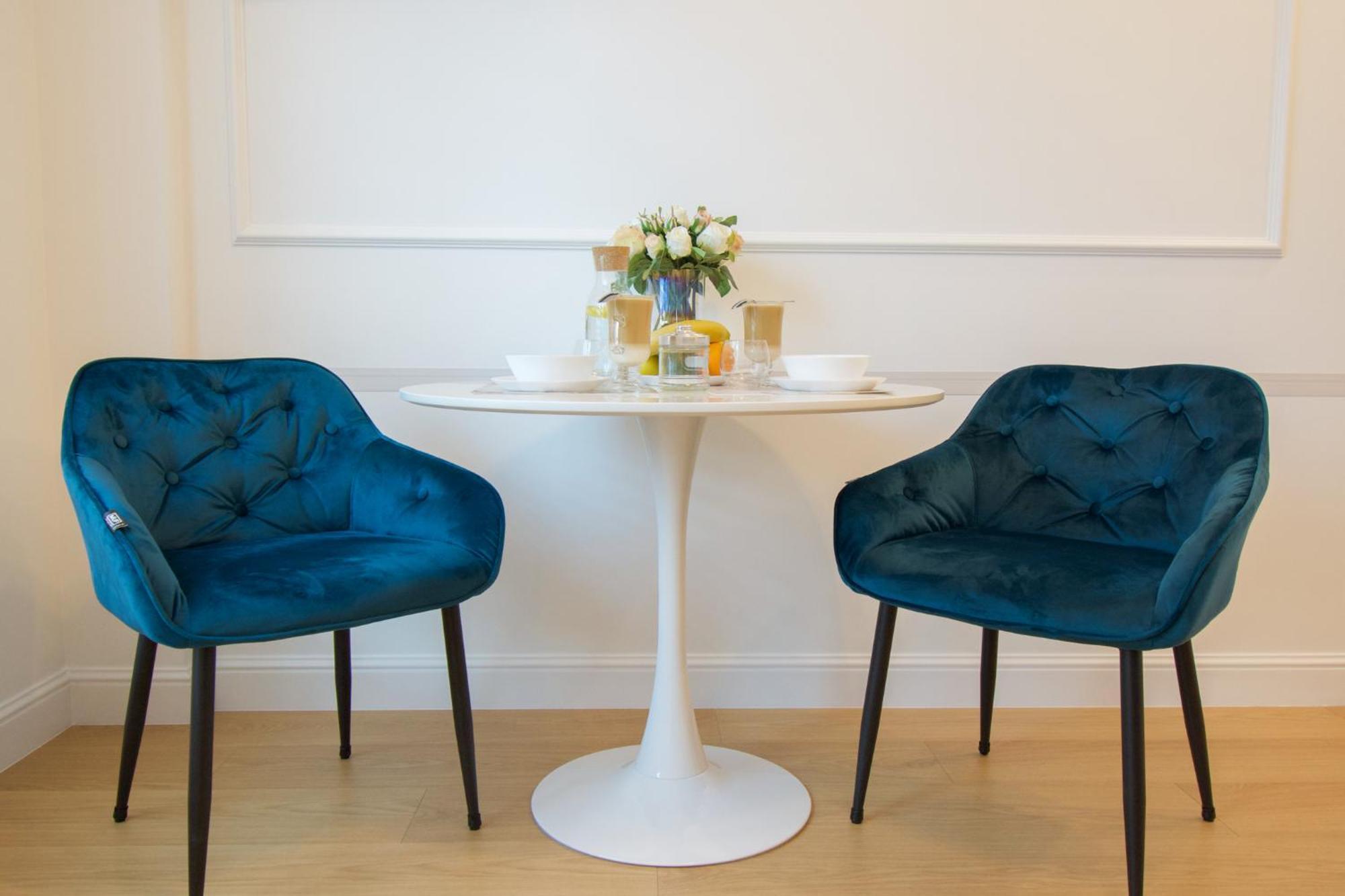 Warsaw Seasons By Alluxe Boutique Apartments الغرفة الصورة