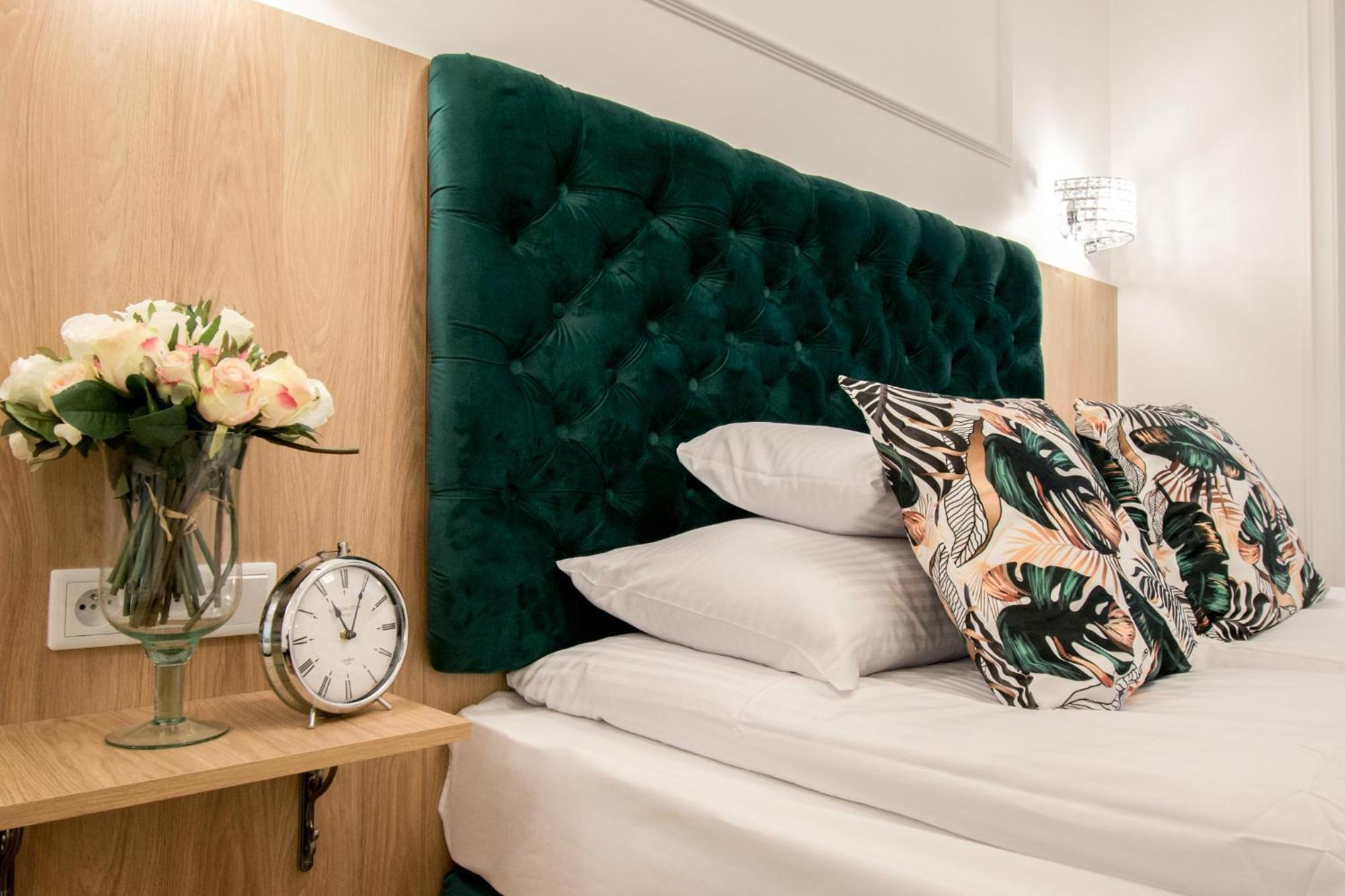 Warsaw Seasons By Alluxe Boutique Apartments الغرفة الصورة