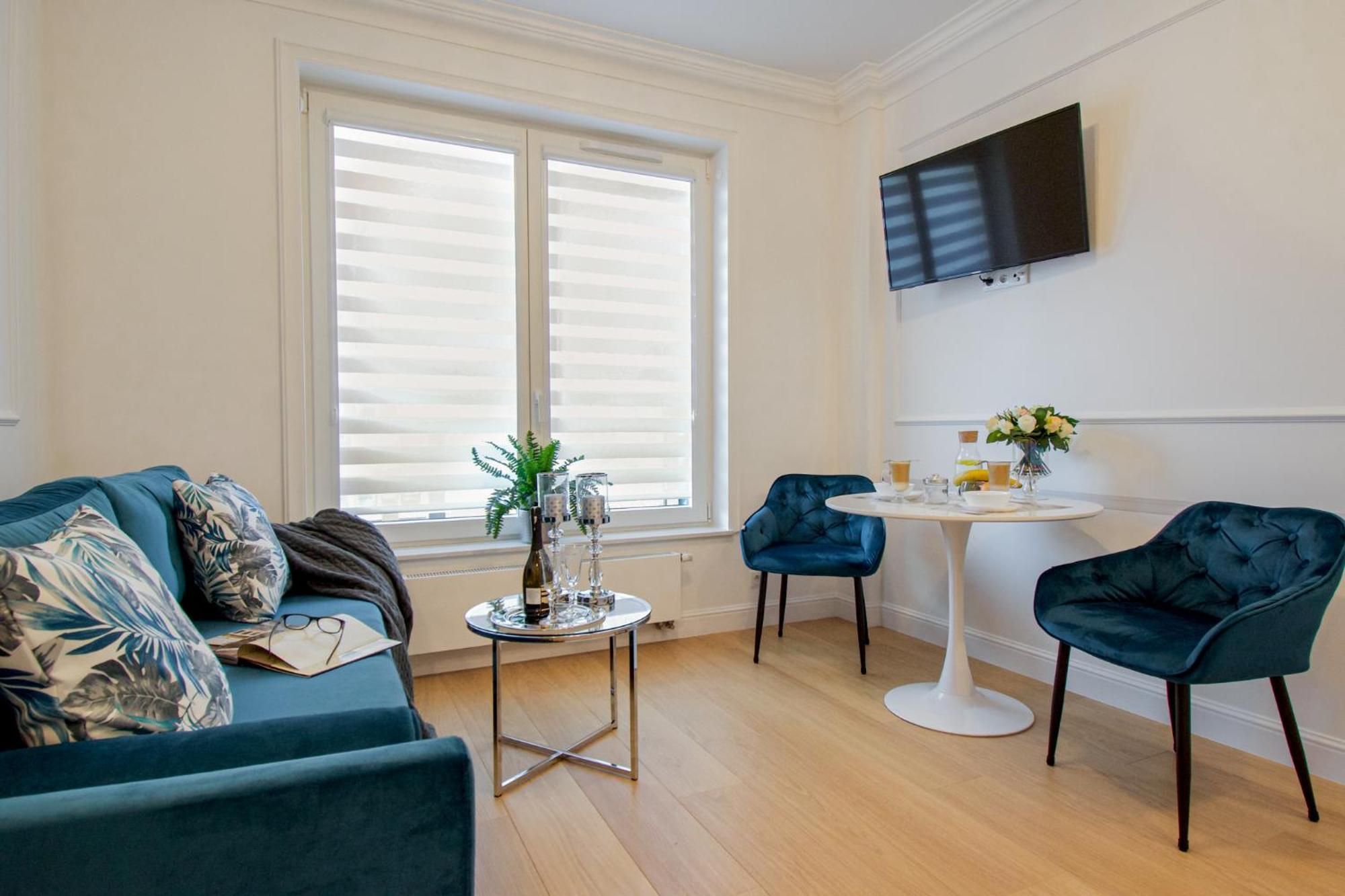 Warsaw Seasons By Alluxe Boutique Apartments الغرفة الصورة